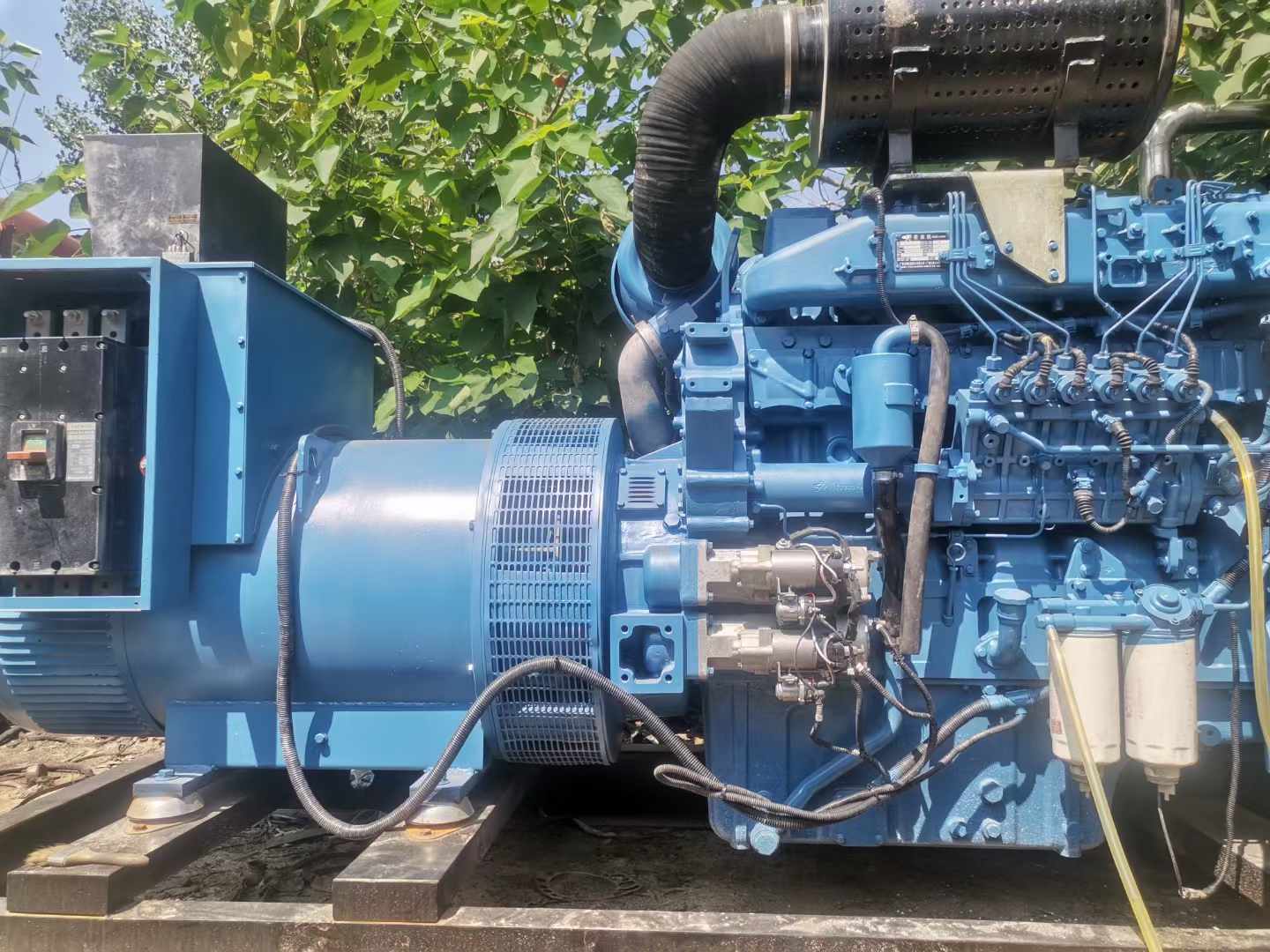 中阳详细说明降低 800kW 柴油发电机输出电流波动的方法
