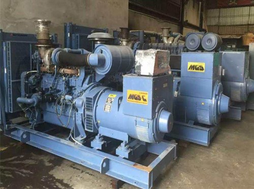 中阳发电机组带负载降电压是什么原因照成的？