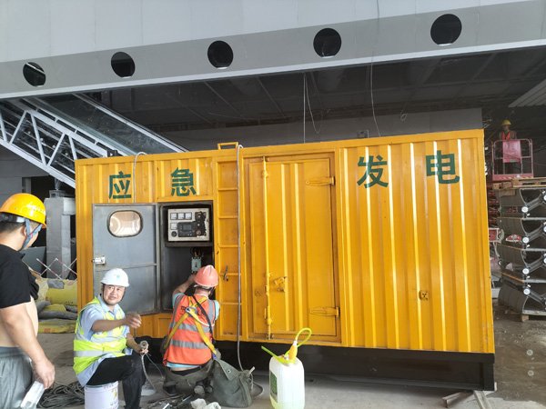 中阳怎样判断空气滤清器是否需要更换？